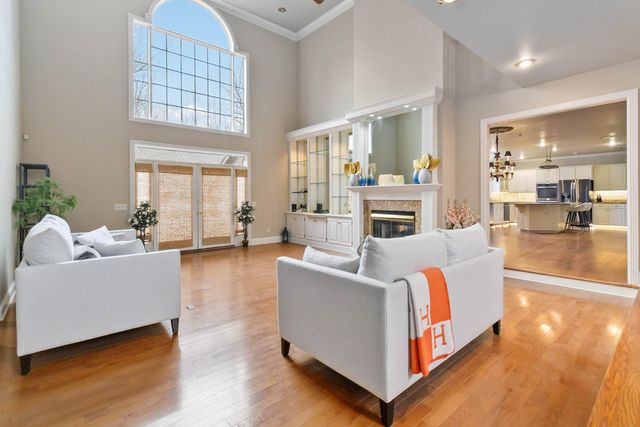 484 Woods Edge Drive, London, KY 40741