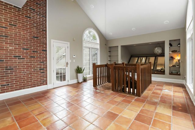 484 Woods Edge Drive, London, KY 40741