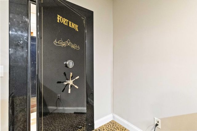 484 Woods Edge Drive, London, KY 40741