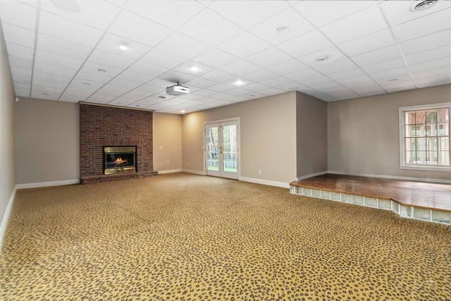 484 Woods Edge Drive, London, KY 40741