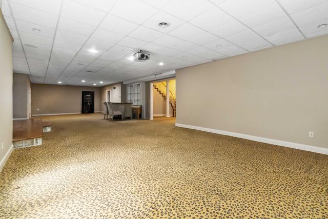 484 Woods Edge Drive, London, KY 40741