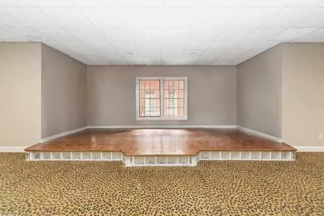 484 Woods Edge Drive, London, KY 40741