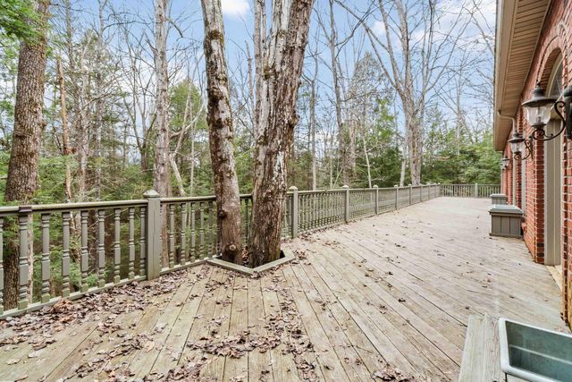 484 Woods Edge Drive, London, KY 40741