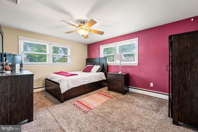516 EVERGREEN AVE, Folsom, PA 19033