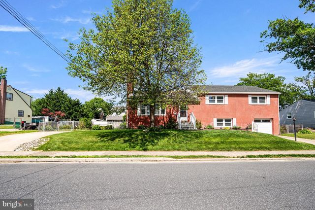 516 EVERGREEN AVE, Folsom, PA 19033