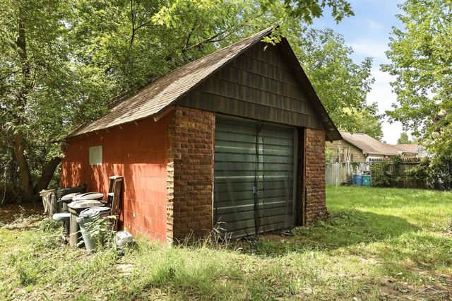 3734 Sheridan Road, Saginaw, MI 48601