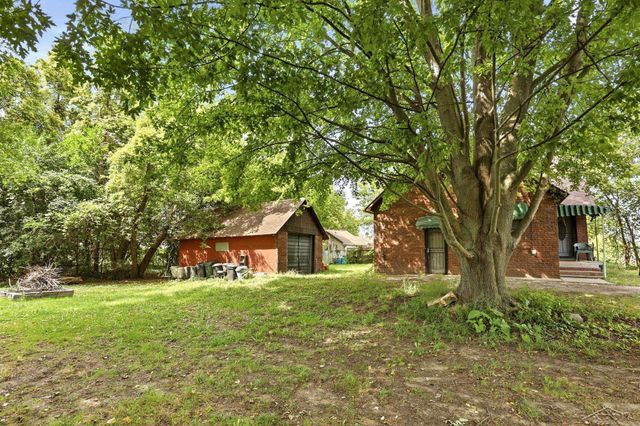 3734 Sheridan Road, Saginaw, MI 48601