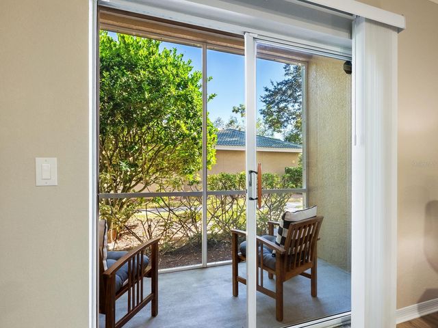 5168 NORTHRIDGE ROAD 102, Sarasota, FL 34238