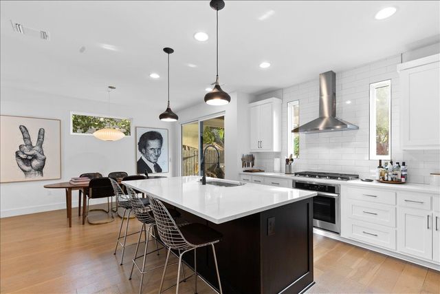 4201 Clawson RD, Austin, TX 78704