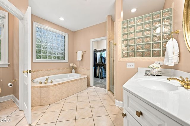 1212 Tacketts Pond Drive, Raleigh, NC 27614