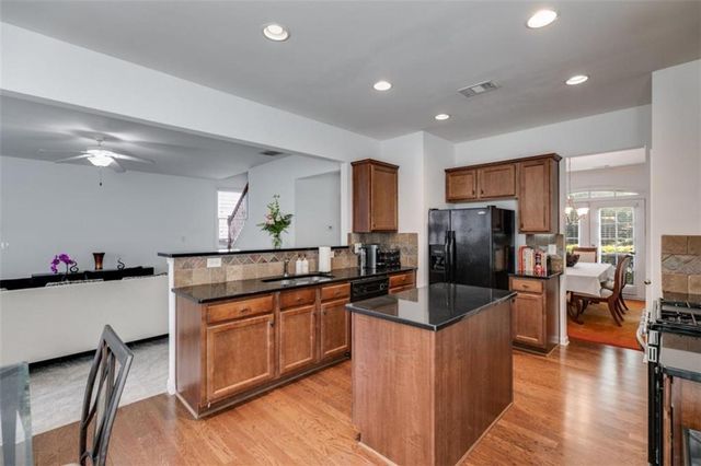 4619 Sweetwater Avenue, Powder Springs, GA 30127