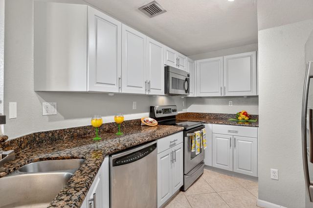 2932 Deer Creek Country Club Boulevard 2932, Deerfield Beach, FL 33442