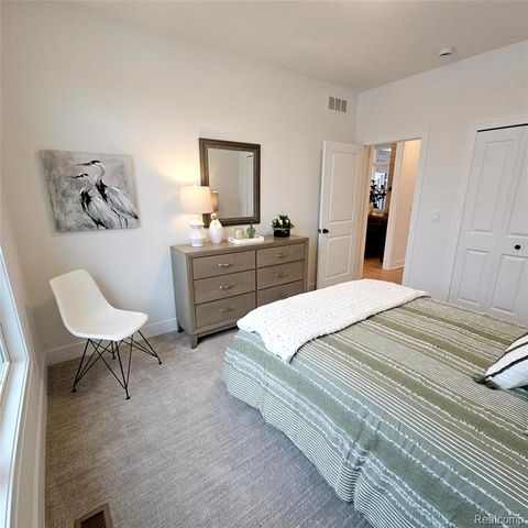 50079 Mustang Drive, Macomb, MI 48042