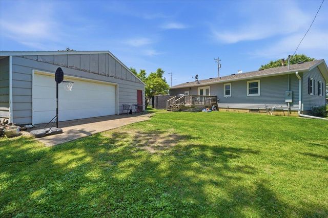 609 west Street, Alden, IA 50006