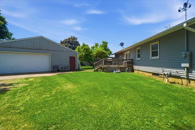 609 west Street, Alden, IA 50006