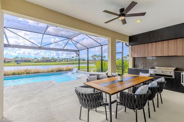 18750 Lake Hammock DR, Naples, FL 34114