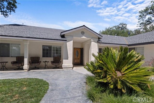 9071 Palomar Avenue, Atascadero, CA 93422