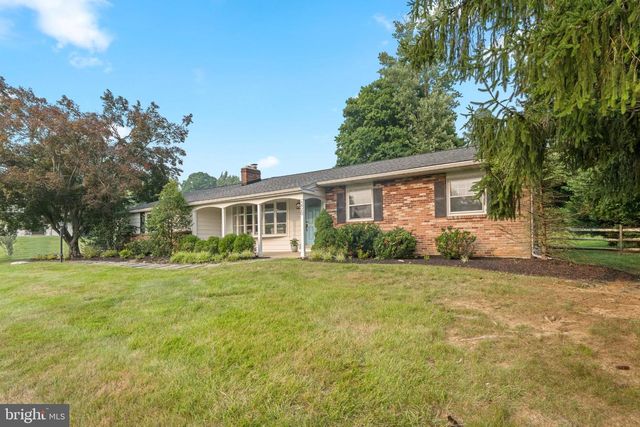 420 BISHOP HOLLOW RD, Newtown Square, PA 19073