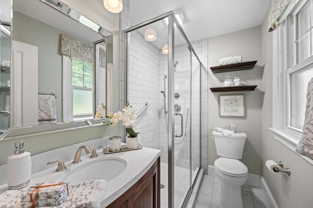 420 BISHOP HOLLOW RD, Newtown Square, PA 19073