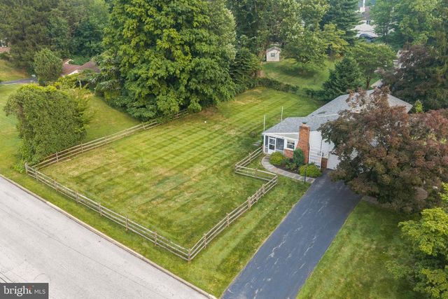 420 BISHOP HOLLOW RD, Newtown Square, PA 19073