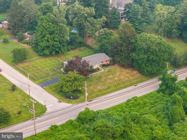 420 BISHOP HOLLOW RD, Newtown Square, PA 19073
