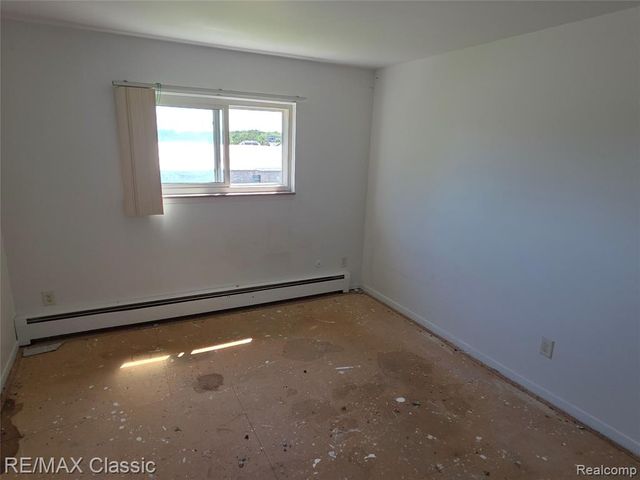 1101 Tienken Court 206, Rochester Hills, MI 48306