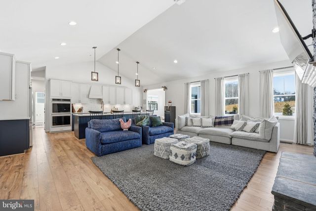 10580 MANLEY RD, Nokesville, VA 20181