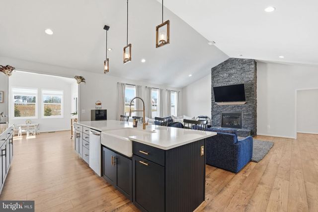 10580 MANLEY RD, Nokesville, VA 20181