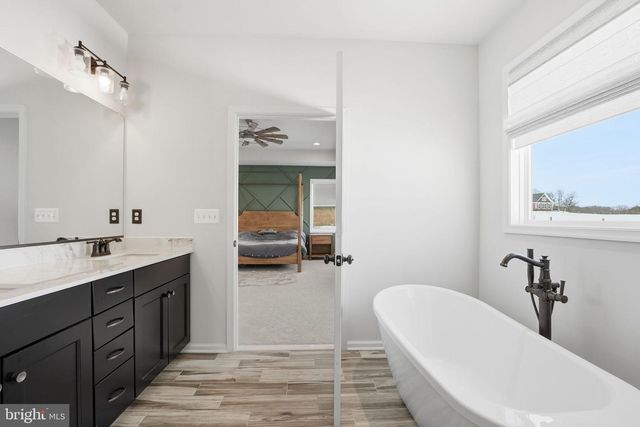 10580 MANLEY RD, Nokesville, VA 20181