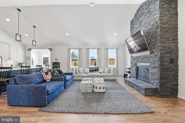 10580 MANLEY RD, Nokesville, VA 20181