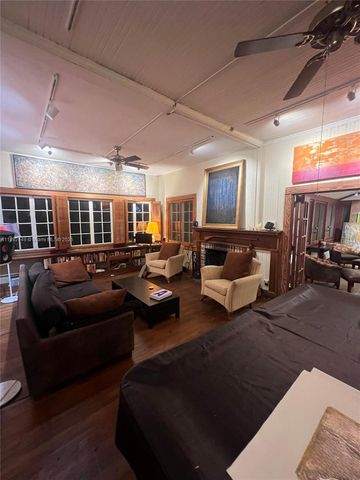 6810 Maynada St, Coral Gables, FL 33146