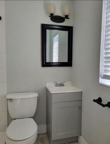 330 20TH AVENUE S, St Petersburg, FL 33705