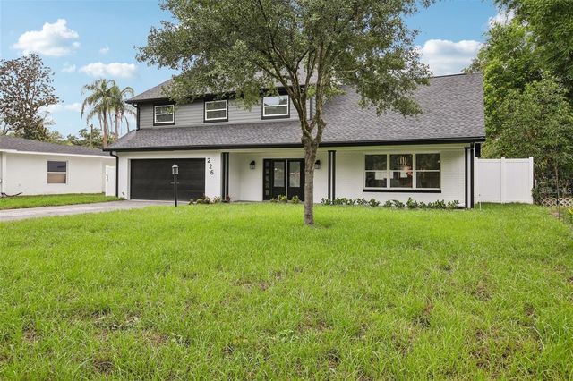 226 WILLOWICK AVENUE, Temple Terrace, FL 33617