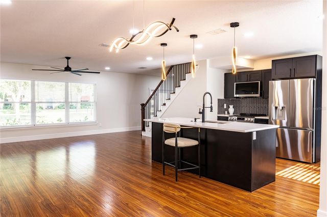 226 WILLOWICK AVENUE, Temple Terrace, FL 33617