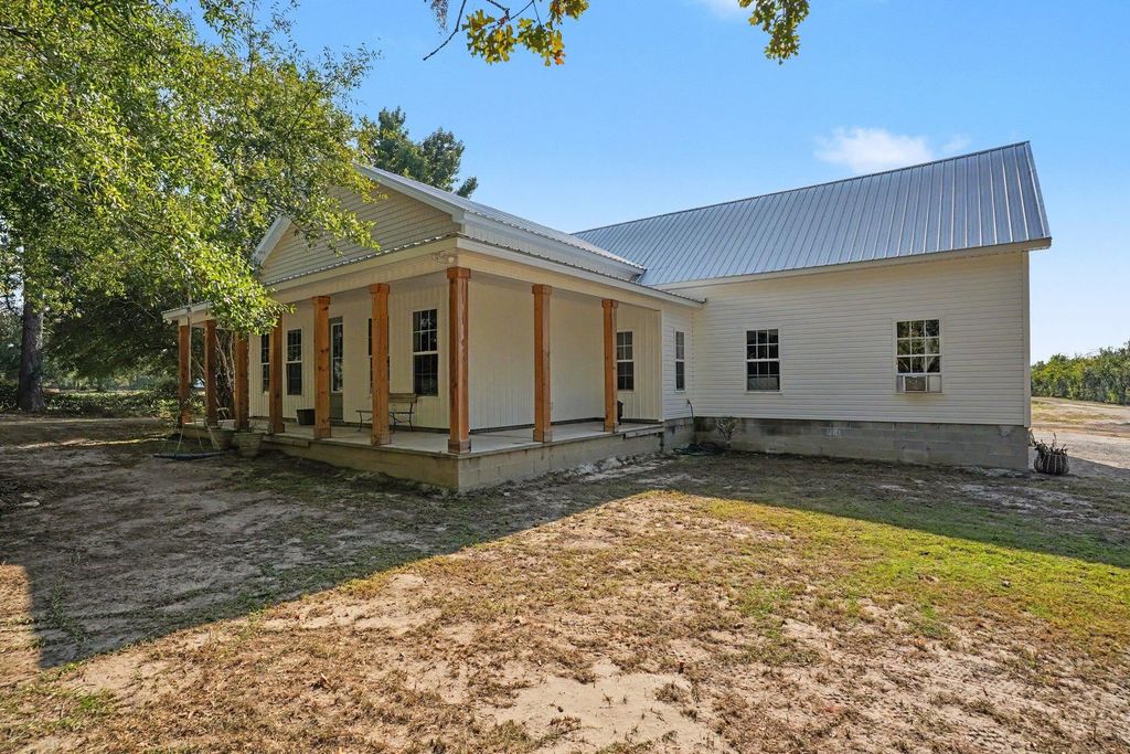 5029 Pee Dee Hwy., Conway, SC 29527 — exterior
