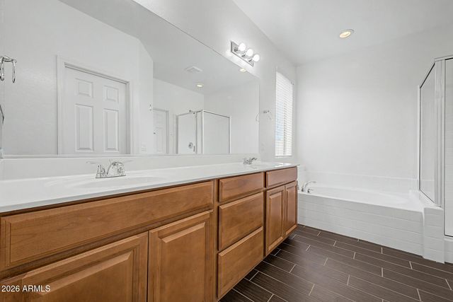 859 E ABERDEEN Drive, Gilbert, AZ 85298