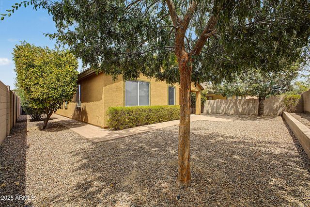859 E ABERDEEN Drive, Gilbert, AZ 85298