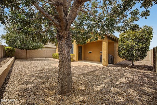859 E ABERDEEN Drive, Gilbert, AZ 85298