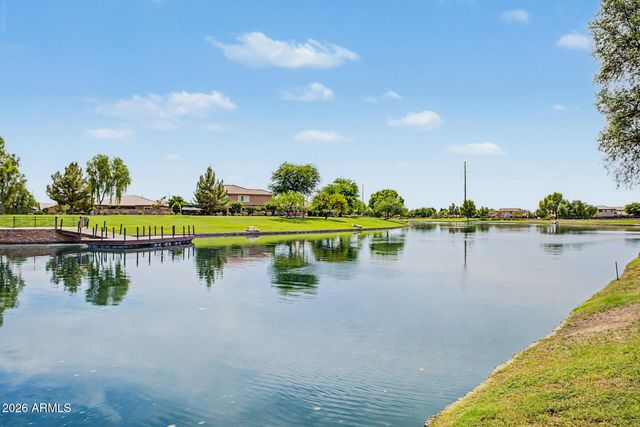 859 E ABERDEEN Drive, Gilbert, AZ 85298