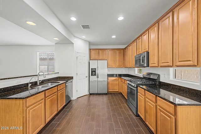 859 E ABERDEEN Drive, Gilbert, AZ 85298