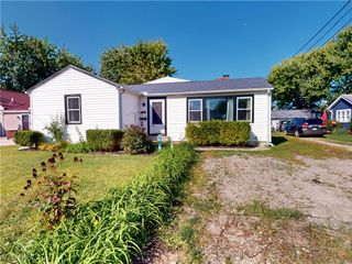 5656 Park Street, Mentor On The Lake, OH 44060