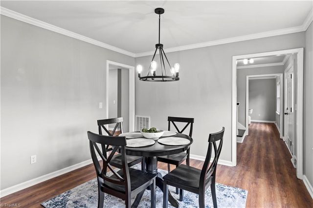 1650 W Clemmonsville Road, Winston-salem, NC 27127