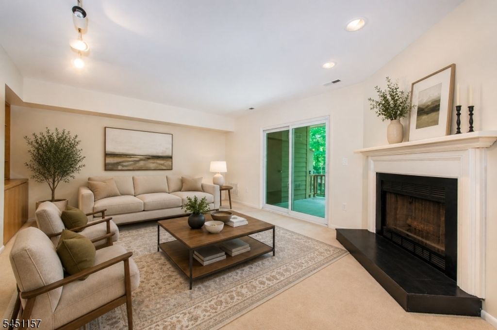 195 Hidden Hollow Ct, Edison Twp., NJ 08820 — exterior