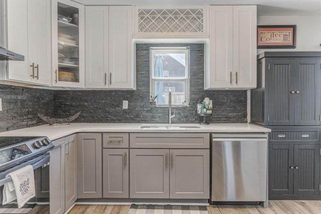 803 Riverside Drive, Calhoun, GA 30701