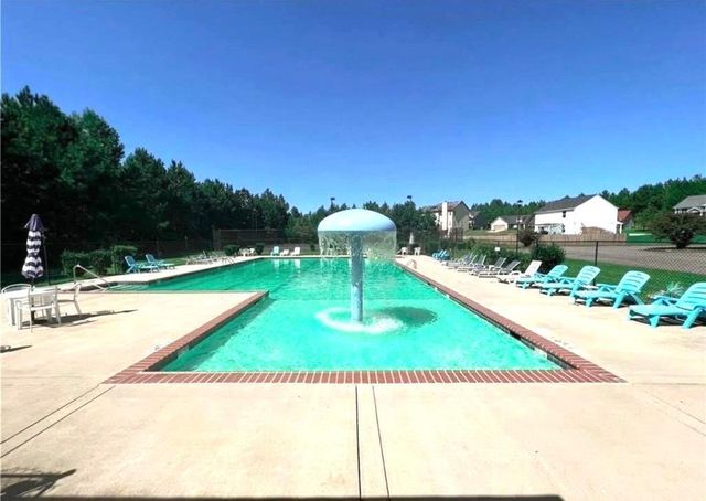 803 Riverside Drive, Calhoun, GA 30701