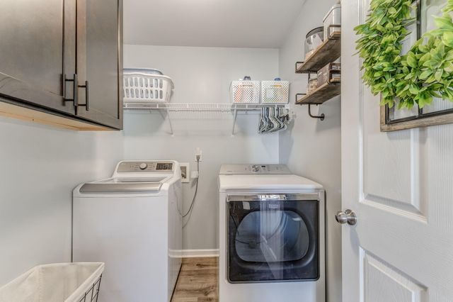 803 Riverside Drive, Calhoun, GA 30701