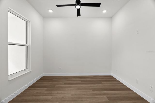 4009 W EUCLID AVENUE, Tampa, FL 33629