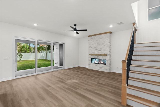 4009 W EUCLID AVENUE, Tampa, FL 33629