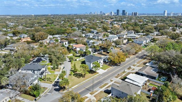 4009 W EUCLID AVENUE, Tampa, FL 33629