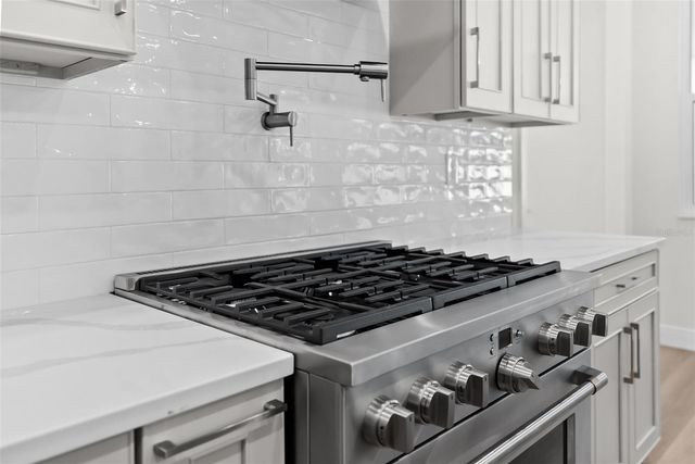 4009 W EUCLID AVENUE, Tampa, FL 33629